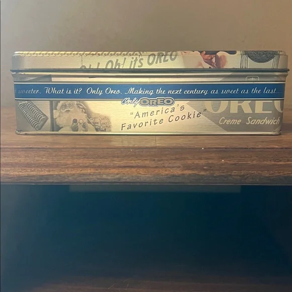 Vintage 1999 Oreo Tin - Picture 7 of 11